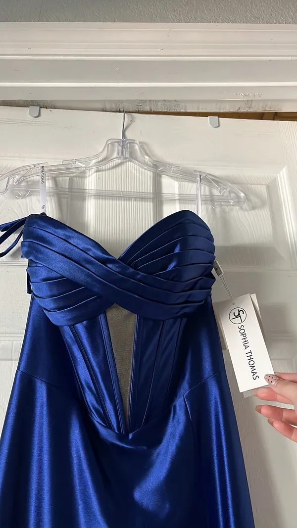 Sophia Collection designer boutique royal/navy blue prom dress - Image 3