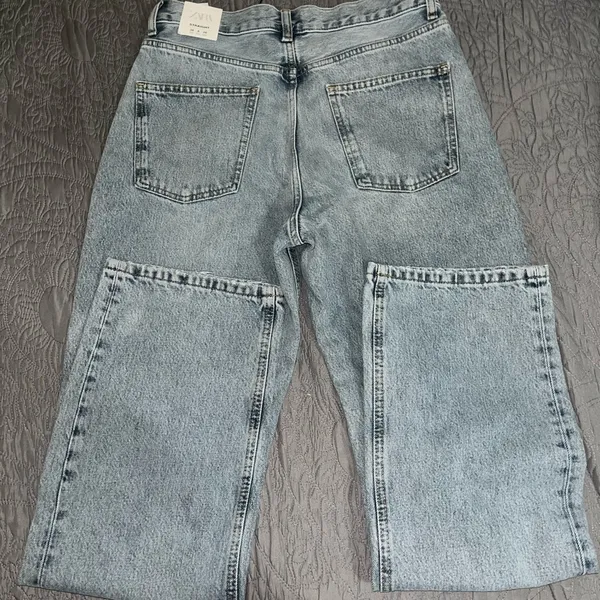 Zara HiRise Straight Jeans - Image 3