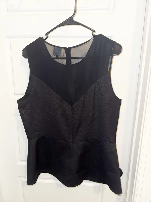 Cabi Bustier Peplum Top Size 8 Black Snakeskin Pleated Mesh Work Business Casual - Image 5