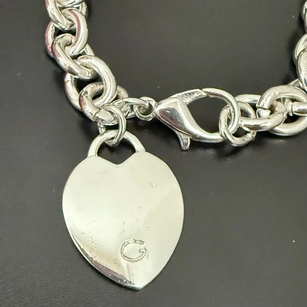 Unsigned Silver-tone Chunky Chain Heart Pendant “G” Stamped 16” Necklace 55g. - Image 10