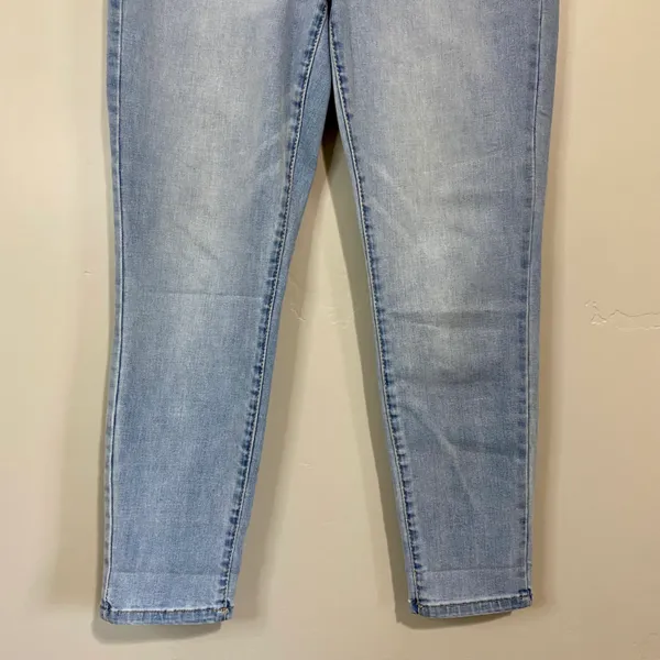 No Boundaries Women’s Light Wash Skinny Denim Jean Size 11 - Image 3