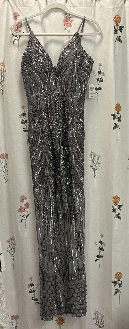 NWT  Floor Length Sequin Gown - Image 2