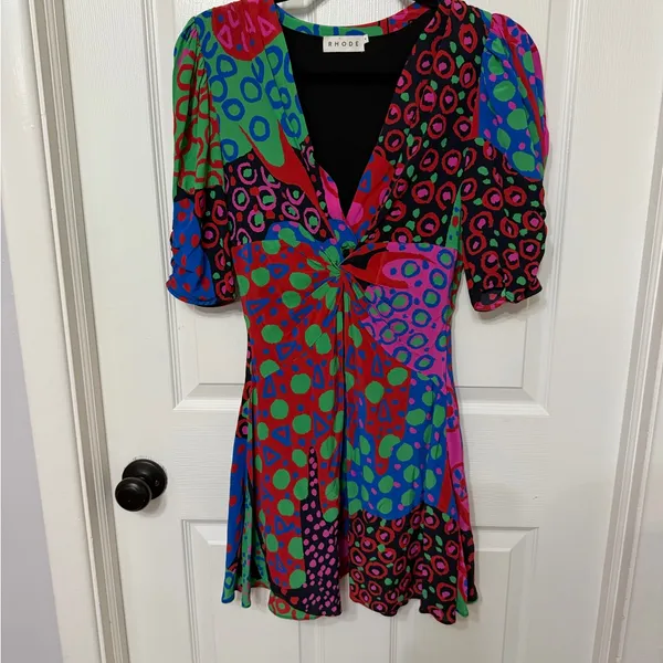RHODE leanna mini dress in enchanted woods vibrant print‎ size 4 - Image 2