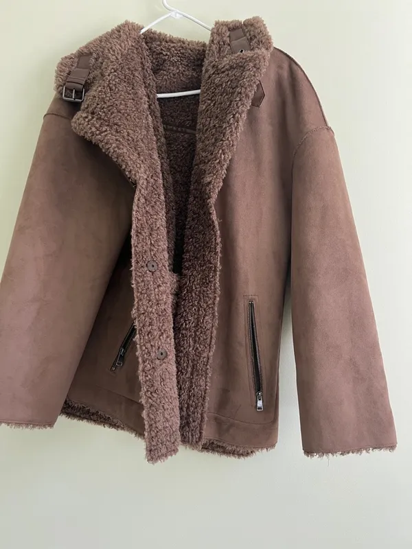 REVERSIBLE PILCRO Brown Sherpa Coat - Women's Cozy Teddy Jacket - Image 9