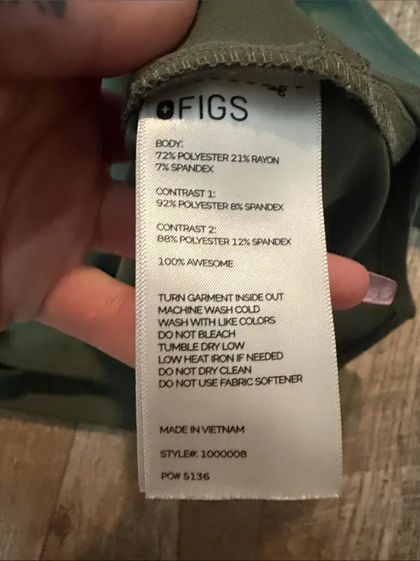 Figs - Long Sleeve V-Neck Halle Tunic Top - Image 6