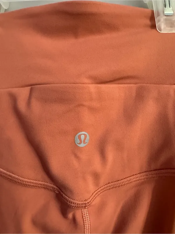 Lululemon Yoga High Rise Leggings in Peach Orange Size 2 - Image 4