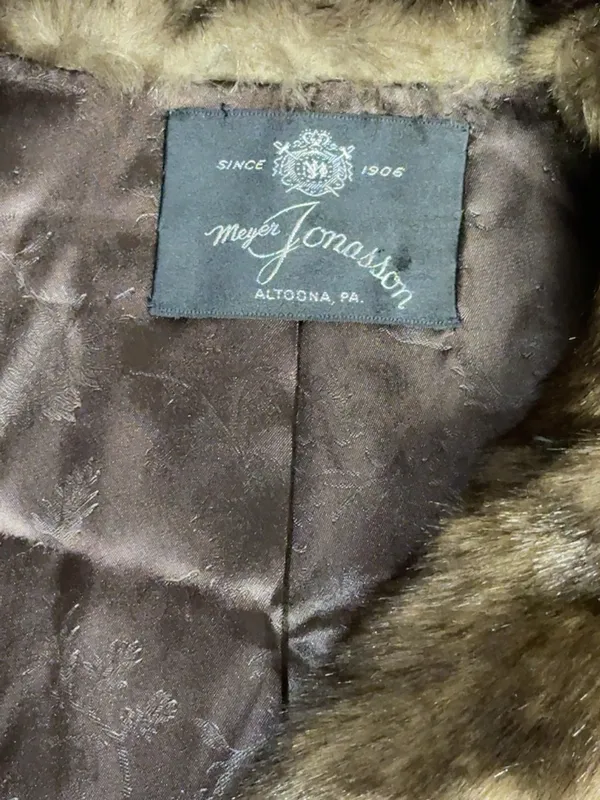 Vintage Hillmoor New York Faux Fur Coat Brown Modacrylic Made in USA - Image 8