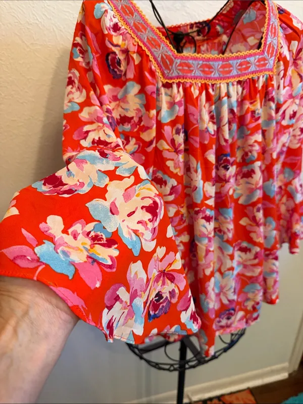 ❤️❤️❤️BOGOHO❤️❤️❤️Floral Red Peasant Blouse with Embroidered Square Neck-Large - Image 6