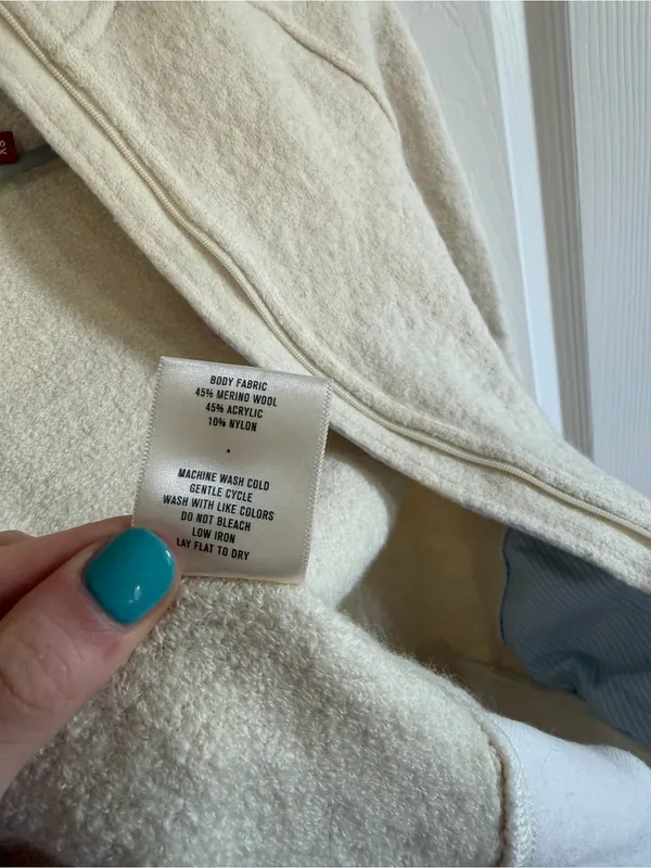 Tracksmith Freya Hoodie Wool Cream Extra Small - Image 5