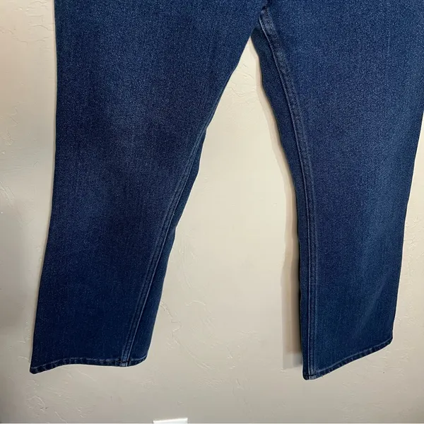 Levi's Vintage 90’s Action Orange Tab High‎ Rise Crop Straight Denim Jeans - Image 4
