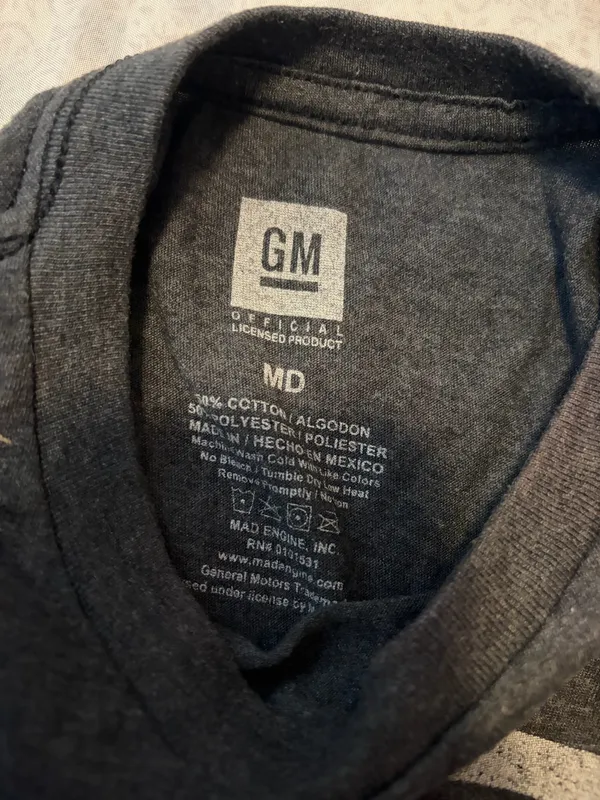 chevy Chevrolet gray tshirt Size M - Image 4