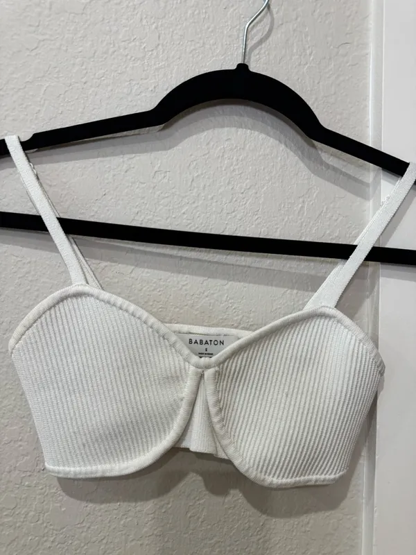 Aritzia Top Crop - Image 3