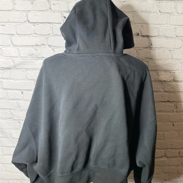 Nike women’s NSW tech fleece oversized crop sweatshirt medium - Image 5