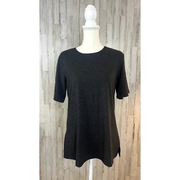 Physical Attraction Women's Medium Dark Gray Short Sleeve Crewneck‎ T-Shirt - Image 2