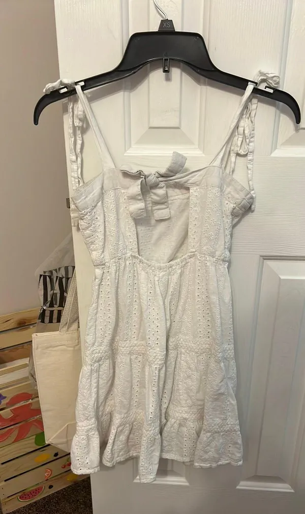 Jessica Simpson White Floral Dress - Image 2