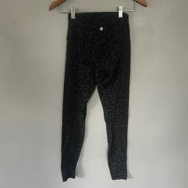 Lululemon Align High Rise Camo Leopard Print Leggings Size 4 Black Gray - Image 2