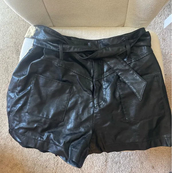 These Three Boutique Leather Shorts Faux - Image 3