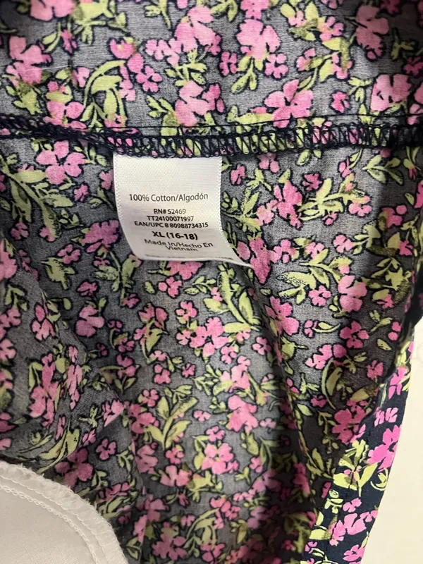 Time and Tru Black Floral Tiered Midi Dress with Pink and Green Print - Image 5