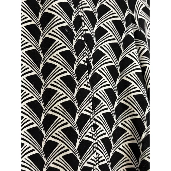 Anthropologie Maeve The Margot Kick Flare Geometric B&W Pants size XS - Image 4