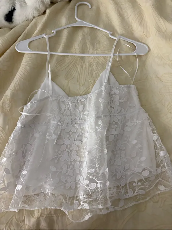 White Floral Lace Spaghetti Strap Cami Top Size L - Image 2