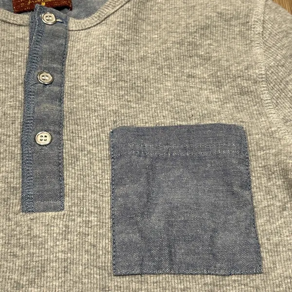 7 For All Mankind Gray Waffle Knit Henley Long Sleeve Shirt Sz S indie grunge - Image 4
