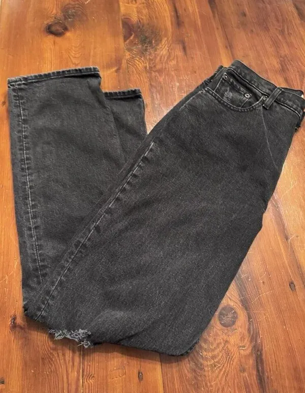 Abercrombie 90's Straight Ultra High Rise Curve Love Jeans Black Size 28 - Image 6