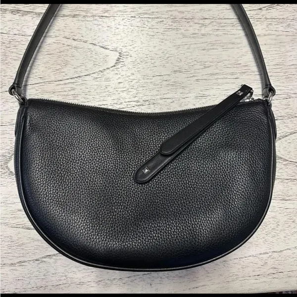 Michael Kors Black Leather Purse - Image 9