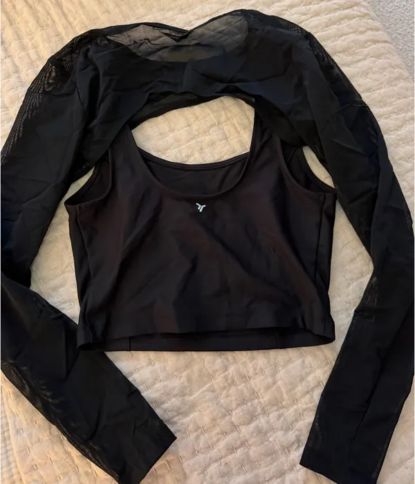Old Navy Active Black active tank with mesh longsleeve - Image 2