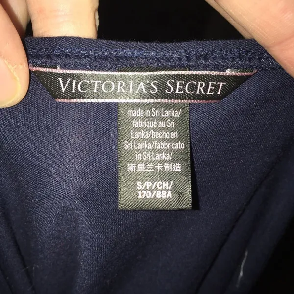 Victoria’s Secret S navy and glitter pink Crush cropped T-shirt - Image 3
