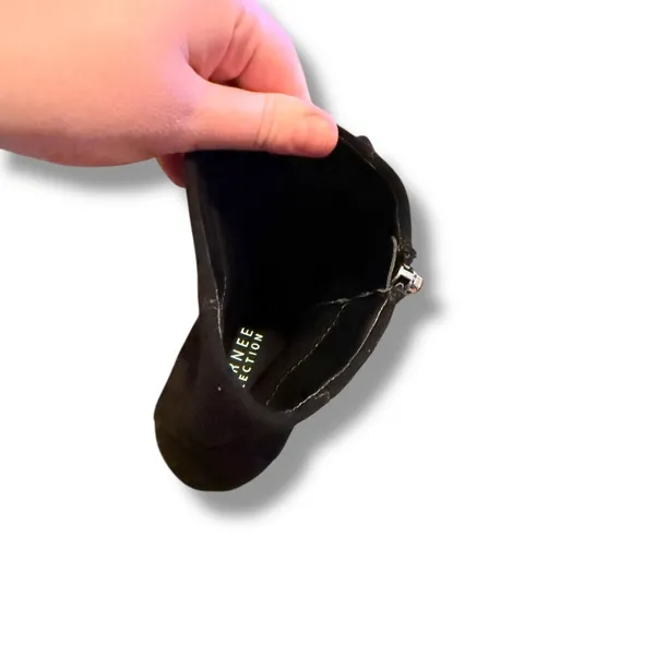 Journee Collection Ankle Boots Size‎ 9.5 Black Faux Suede Pointed Toe Zip Heel - Image 9
