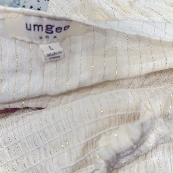 Umgee Off-Shoulder Cream boho Top size large - Image 5