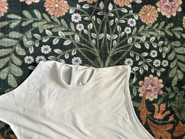 Abercrombie Bodysuit XL - Image 2