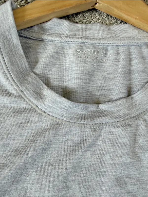 Athleta Women’s Uptempo Top Shirt Longsleeve Cozy in Gray S - Image 13