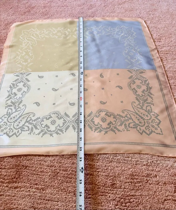 Pastel Silk Blend Paisley Bandana Square Scarf 22 x 22 - Image 5