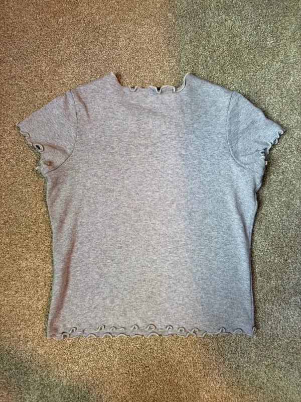 Brandy Melville Gray Short Sleeve Lettuce Hem Crop Top - Image 2