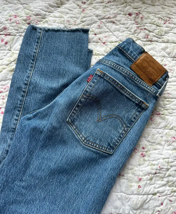 Levi's 501 Straight Jeans - Image 2