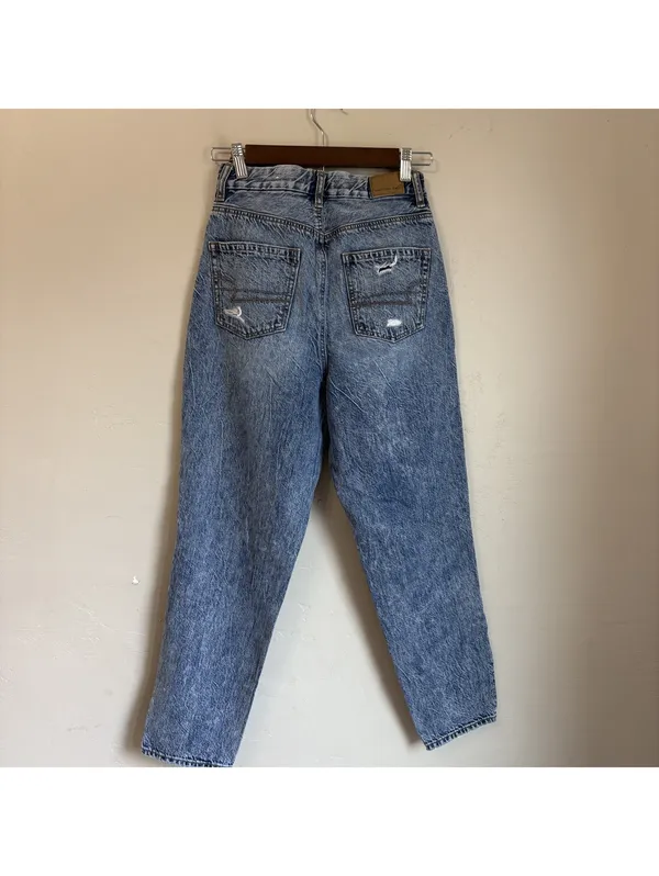 American Eagle Curvy Mom Jean Distressed Acid Wash High Rise Jeans Size 0 - Image 3