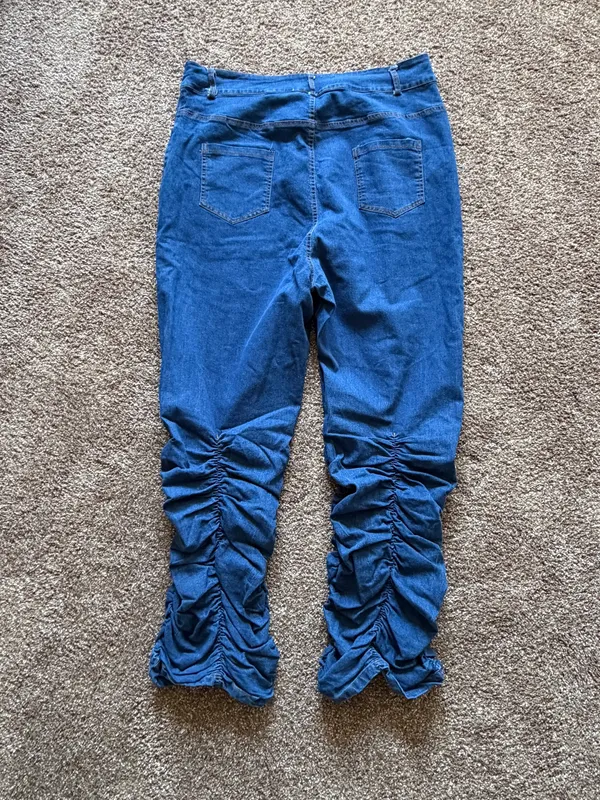 & Other Stories Scrunched sleeve cropped denim jacket and matching jeans Size 2XL - Image 4
