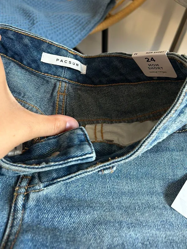 PacSun Mom Short - Image 3