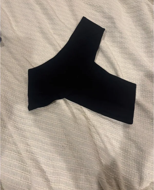 Black Edikted Crop Top - Image 4