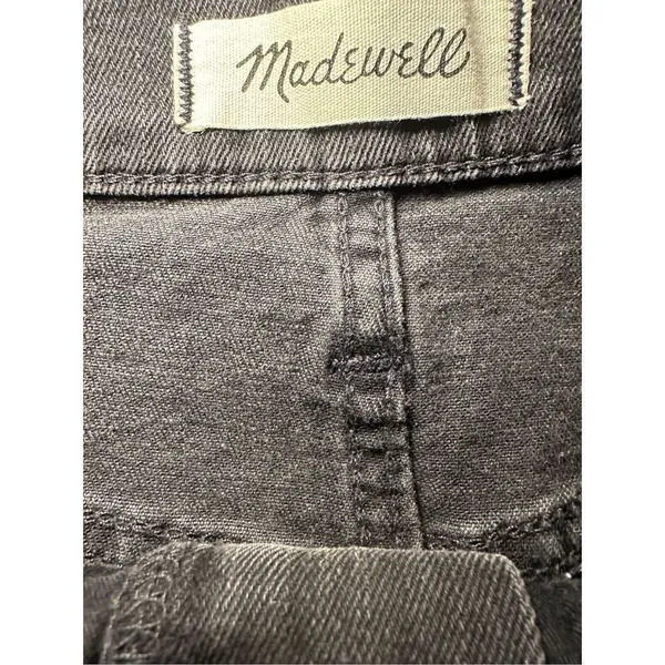 Madewell Stretch Denim Straight Mini Skirt in‎ Ashcraft Wash: Raw-Hemmed Edition - Image 5