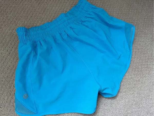 Lululemon Hotty Hot High-Rise Lined Short 2.5" in Ocean Wave Blue - Image 8