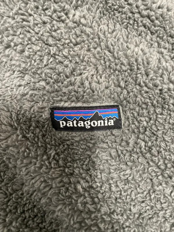 Patagonia Half Zip - Image 5