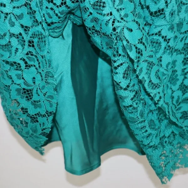 ZARA Lace Dress Sz XS Flower Patterns Green with matching slip - Image 10