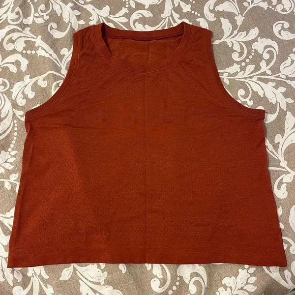 Lululemon Cropped tank top - Image 2