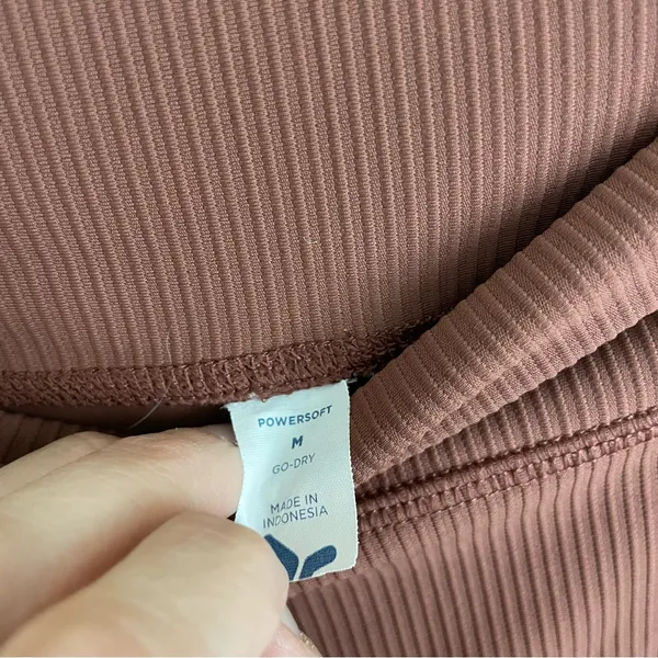Old Navy Powersoft Ribbed Flare Leggings Brown Size M - Image 9
