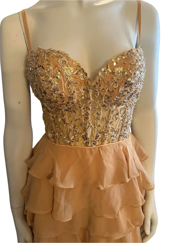 Class and Fashion Sequin and Chiffon Tiered Dress Gold 8 NWT - Image 2
