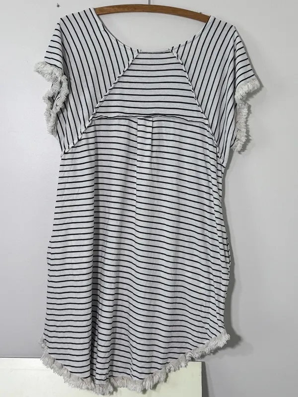 umgee USA Women's Striped Short Sleeve Top – Size S – Black & White – Fringe Hem - Image 6