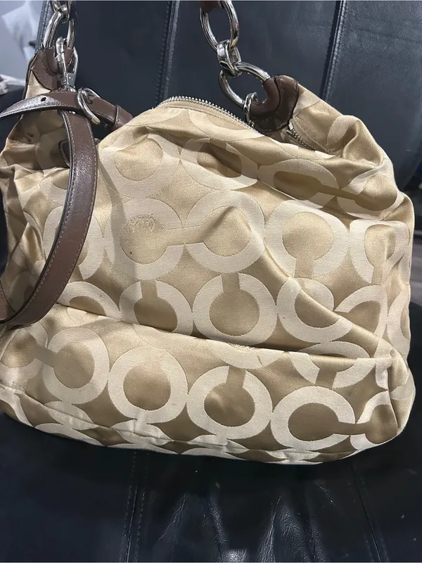 Coach Beige and Brown Signature Jacquard Shoulder Bag - Image 5