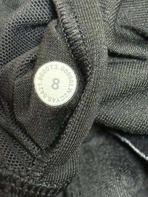 Lululemon Nulu Front-Darting Yoga Bra Black Size 8 Longline Crop Tank Gym - Image 7